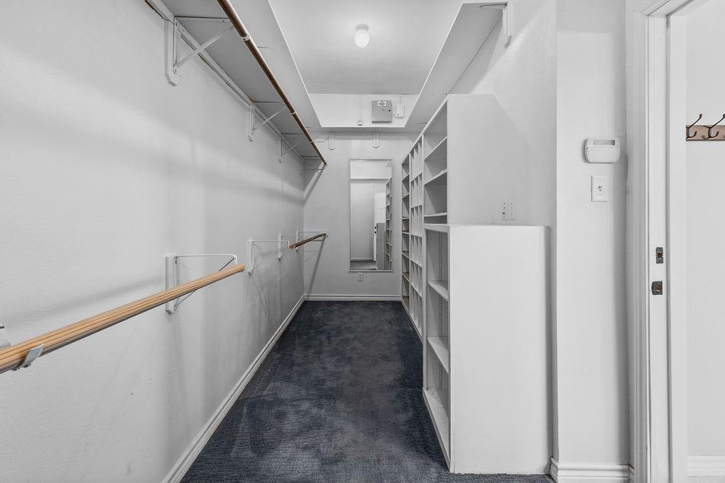 Ridgecreek Place - Residential