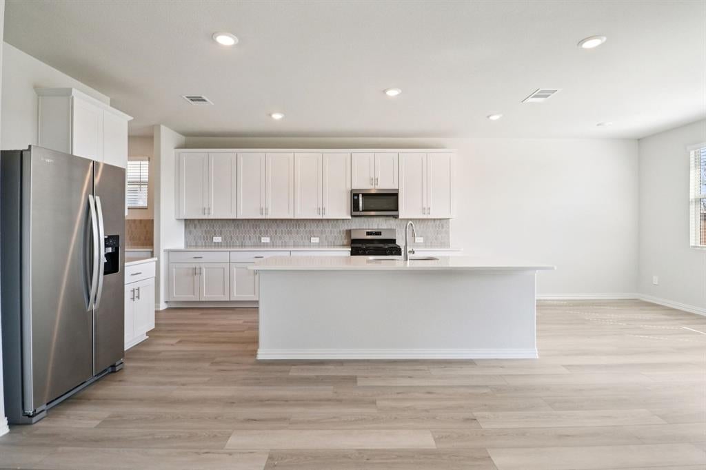 2220 Windy Trail