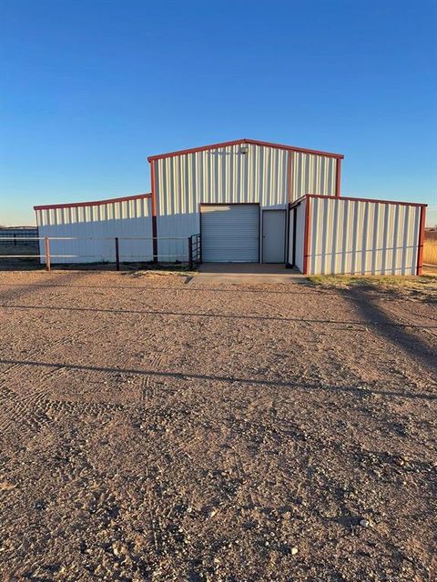 Tiny photo for 9205 E County Road 7000, Slaton, TX 79364 (MLS # 21196264)