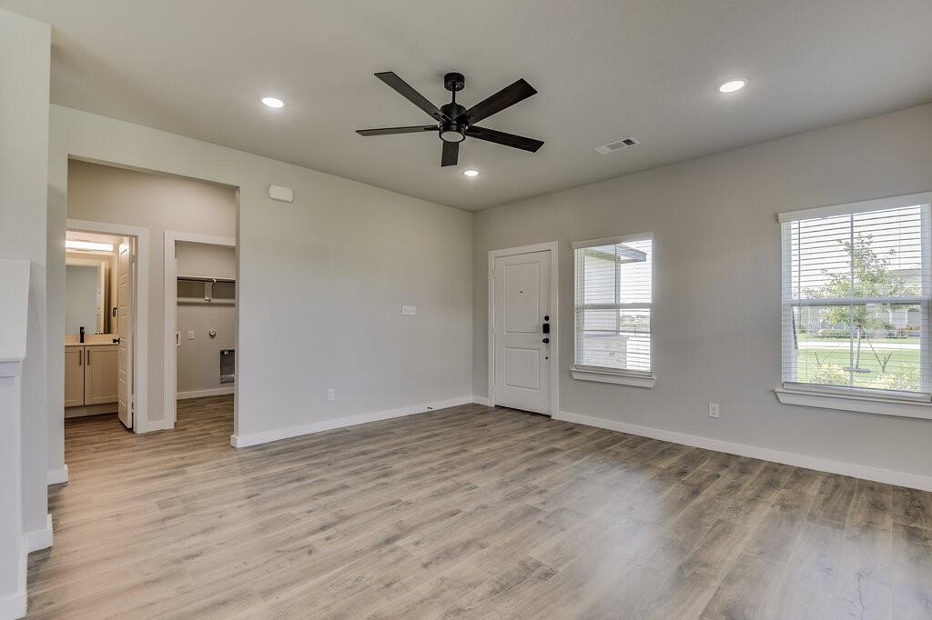 6844-6846-6848 Florance Drive