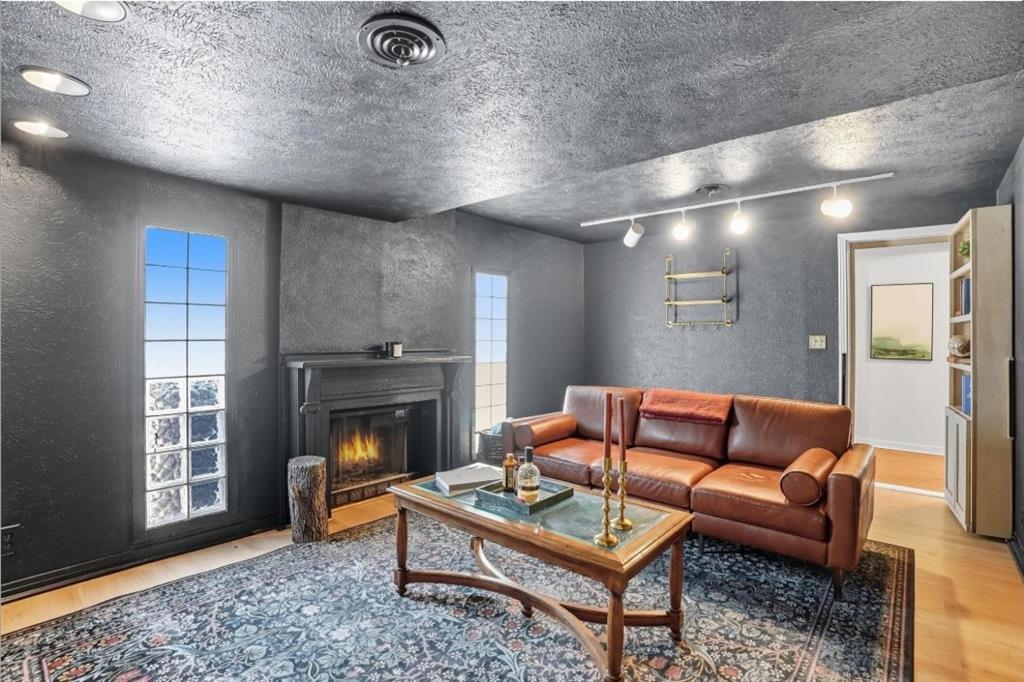 Chamberlain Arl Heights 1st Add - Residential