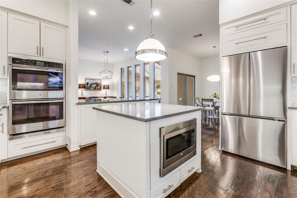 Windsor Place - Residential