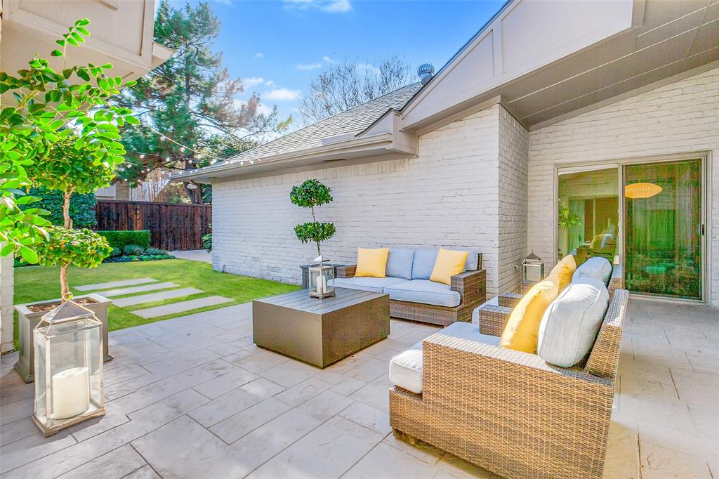 Windsor Place - Residential