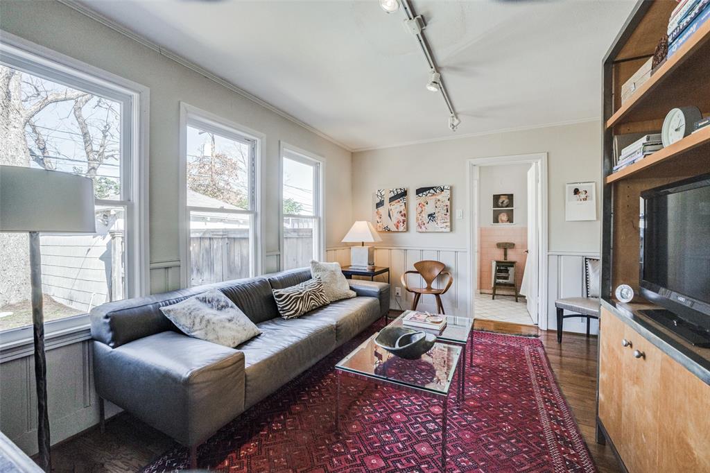 Country Club Estates - Residential