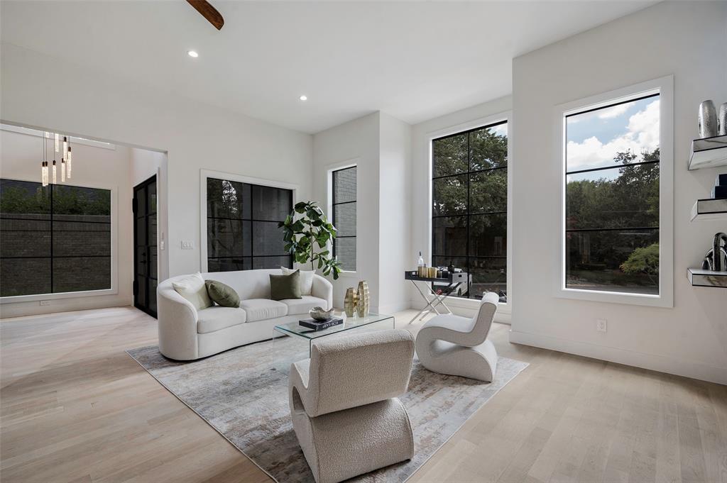 Parc Du Lac Estates - Residential