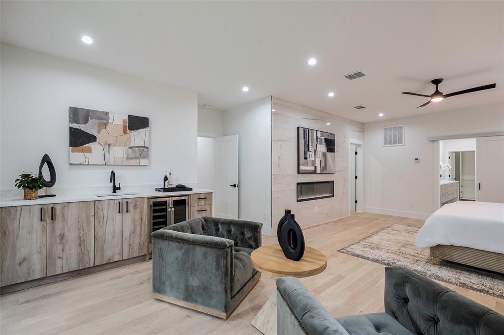 Parc Du Lac Estates - Residential