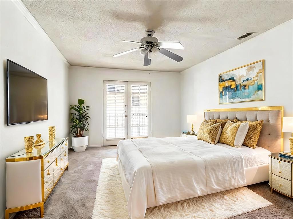 6646 E Lovers Lane 702