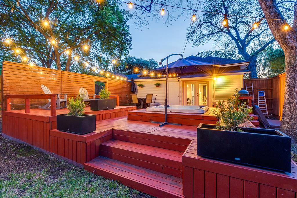 Winnetka Heights - Residential