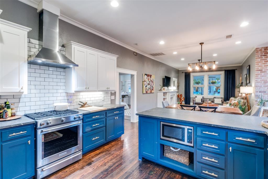 Winnetka Heights - Residential