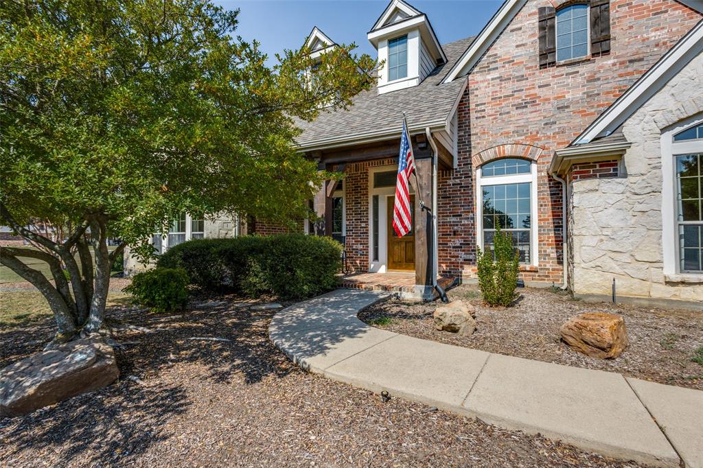 1 Meadowcreek Drive