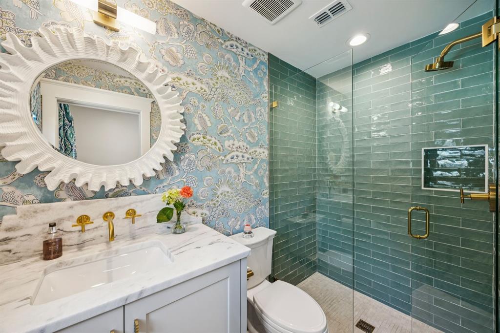 White Rock North 01 Rev - Residential