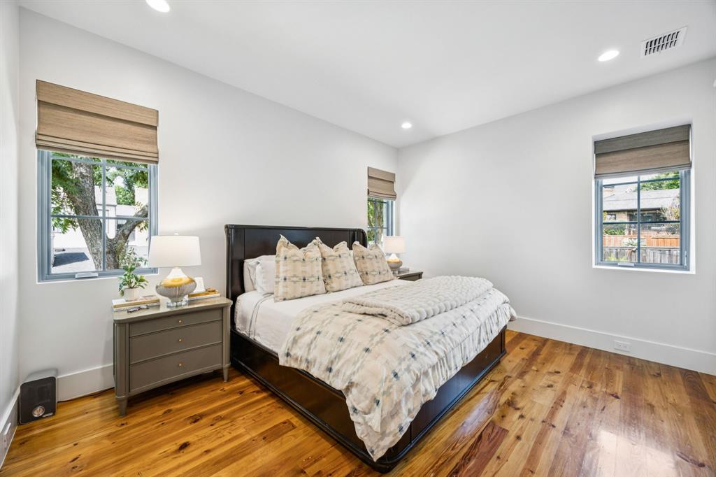 White Rock North 01 Rev - Residential