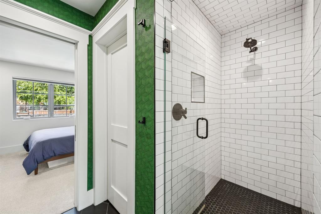 White Rock North 01 Rev - Residential