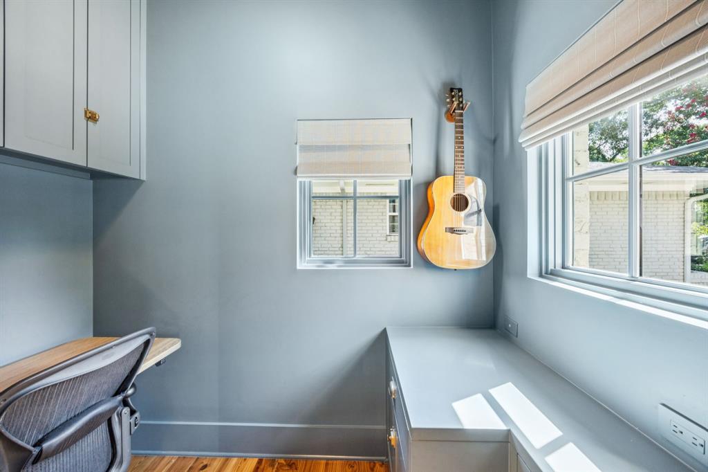 White Rock North 01 Rev - Residential