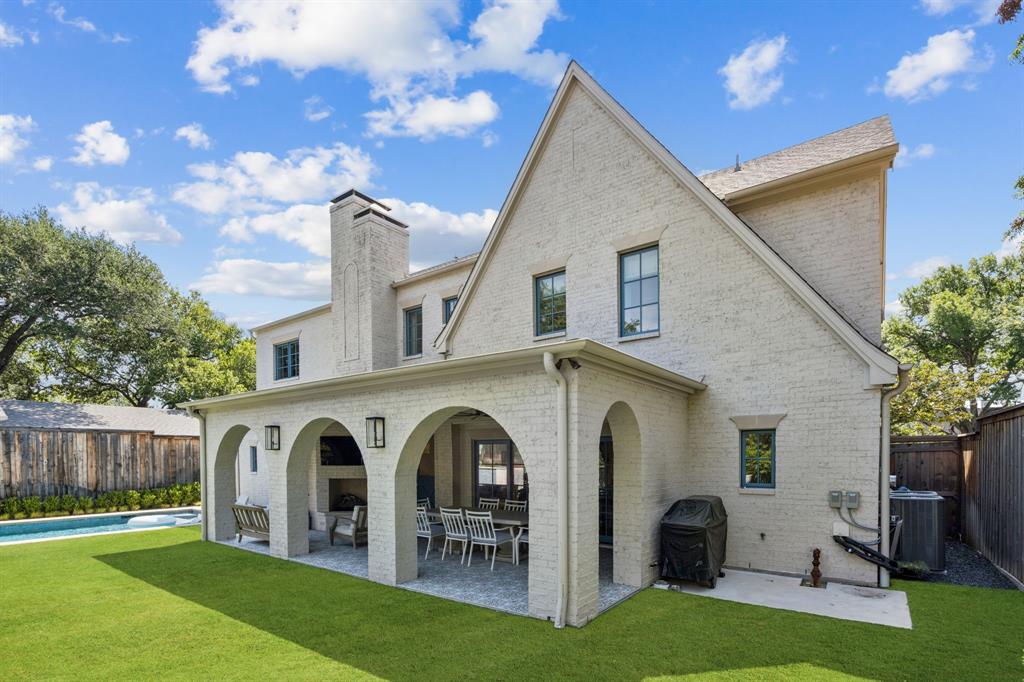 White Rock North 01 Rev - Residential