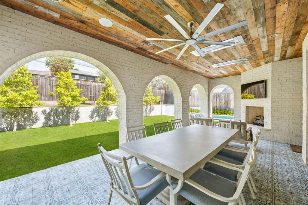 White Rock North 01 Rev - Residential