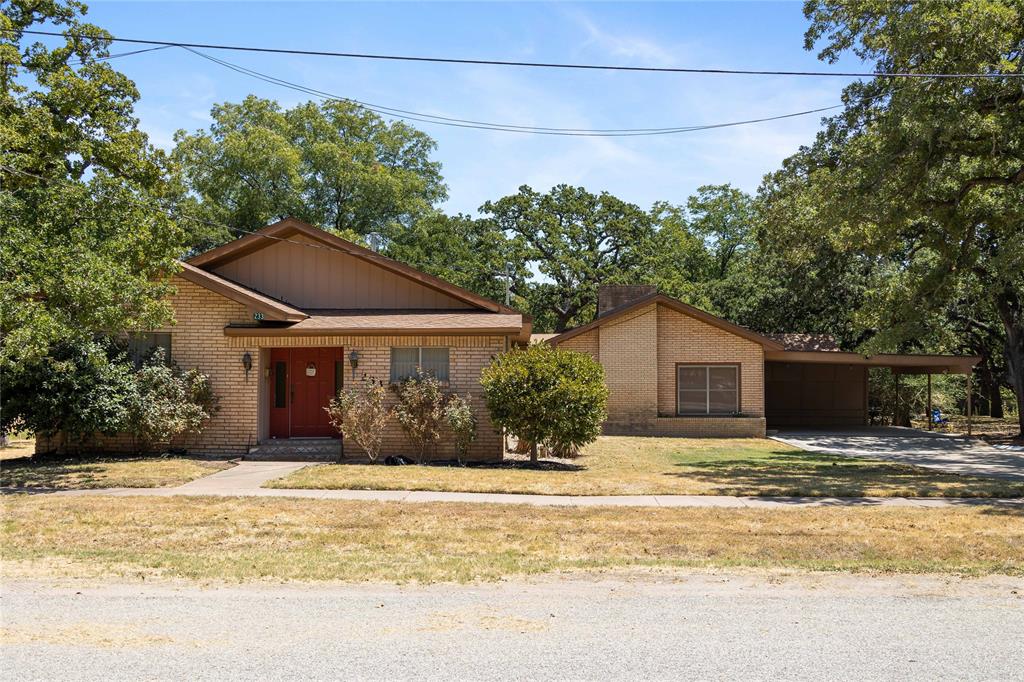 Central Deleon - Residential