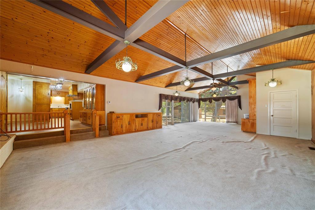 Central Deleon - Residential