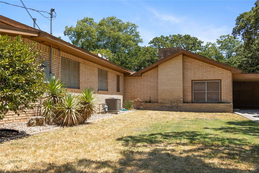 Central Deleon - Residential