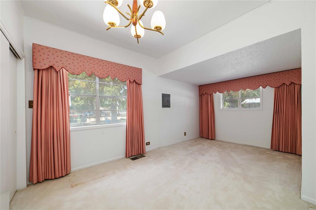 Central Deleon - Residential