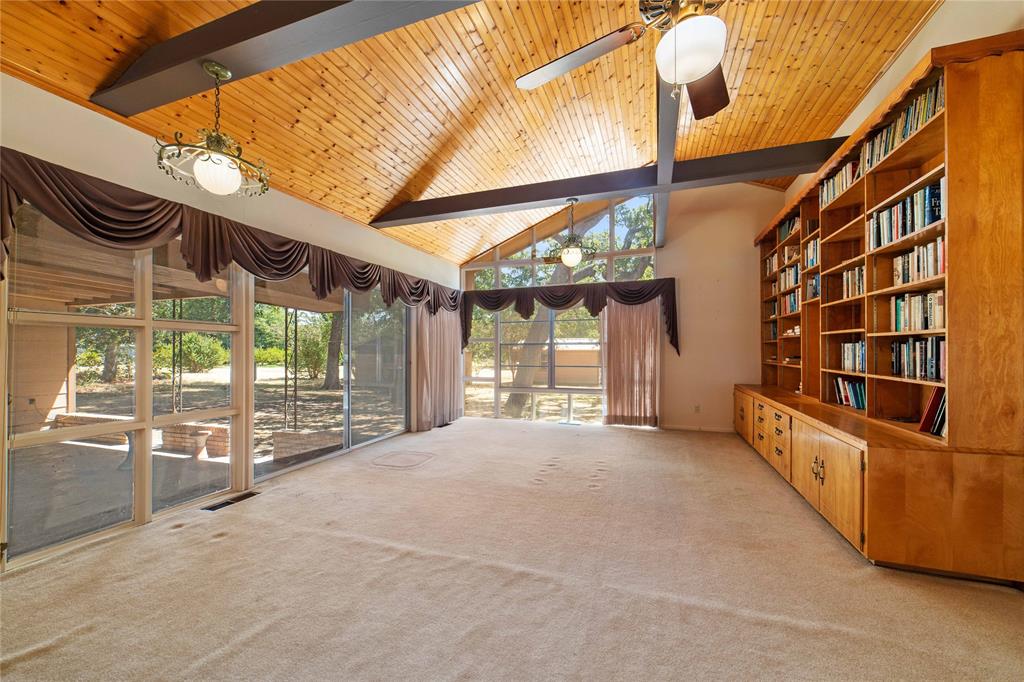 Central Deleon - Residential