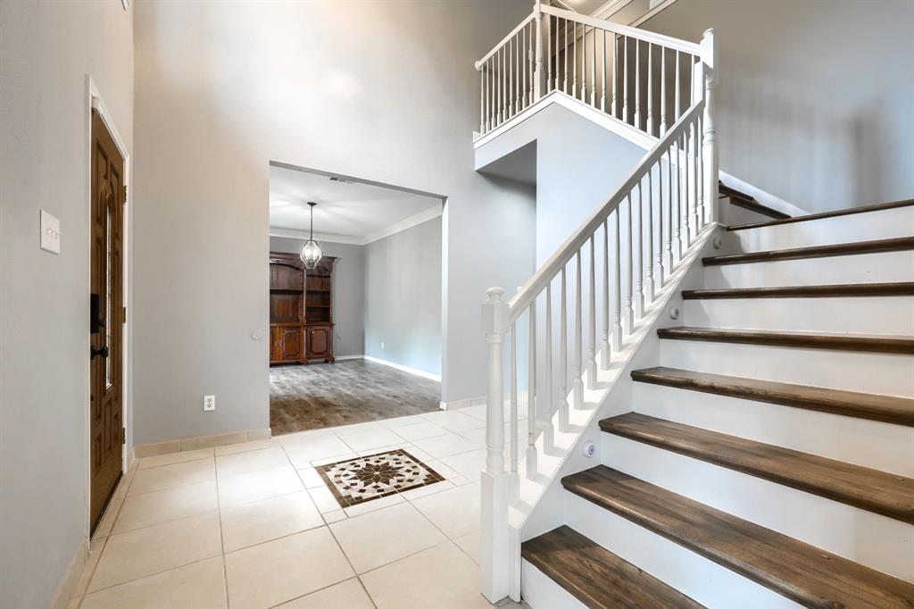 2309 York Court