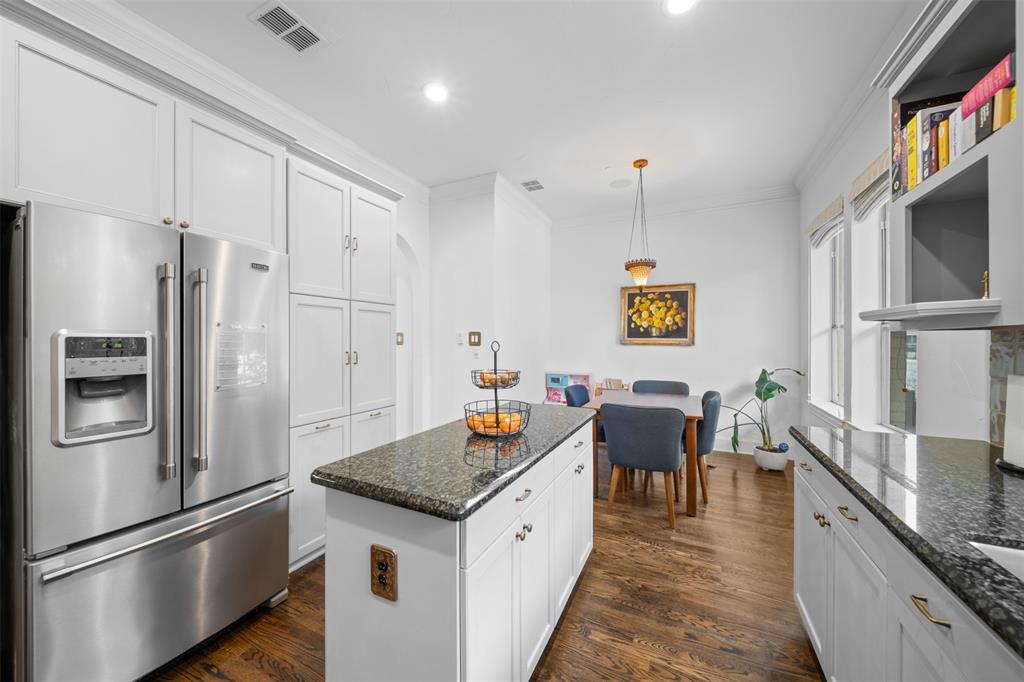 Exall Park Brownstones - Residential Lease