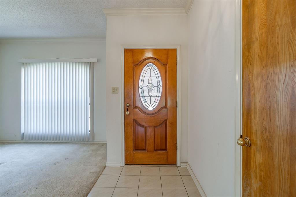 101 Royal Oak Drive