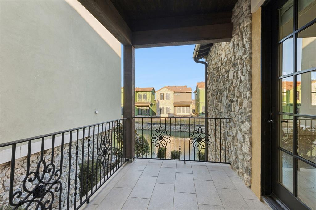 Westlake Entrada - Residential