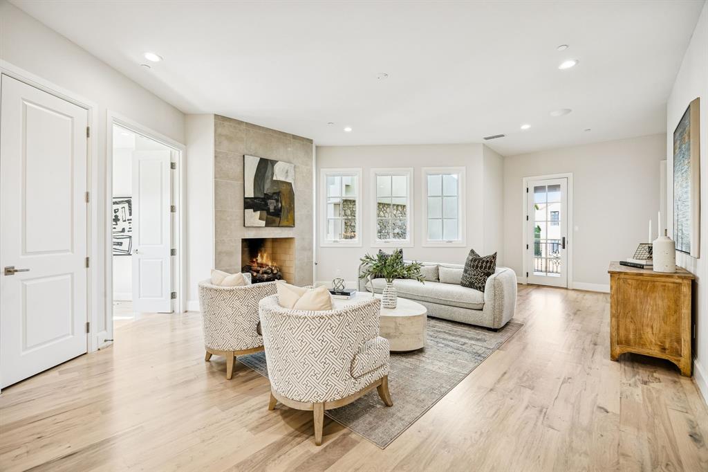 Westlake Entrada - Residential