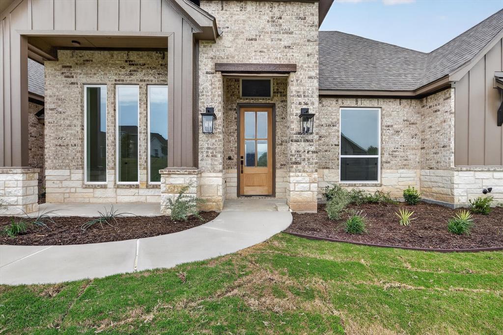 471 Red Bird Drive