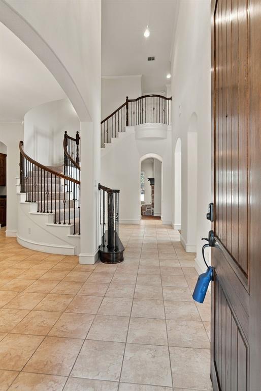 7004 Cherrybark Lane