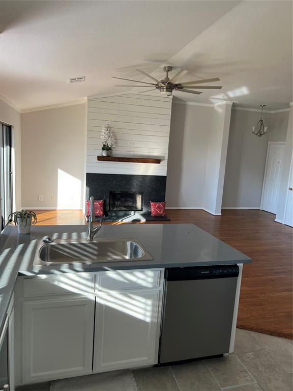 Signal Ridge #4 - Residential Lease