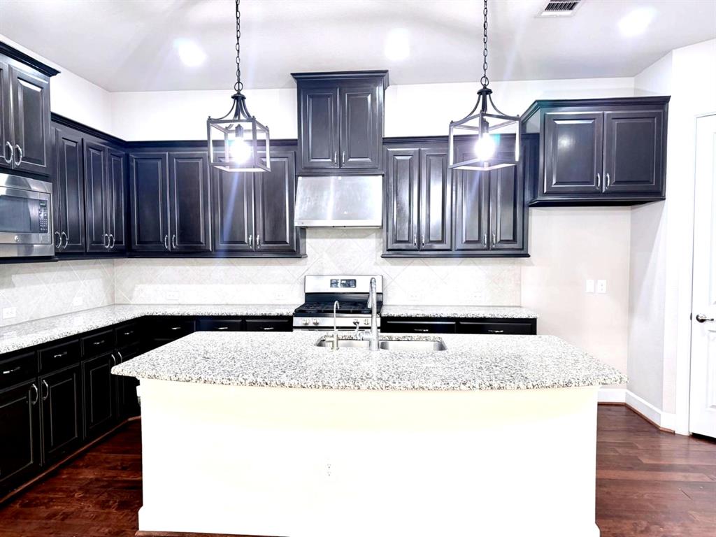 Parkside East - Residential