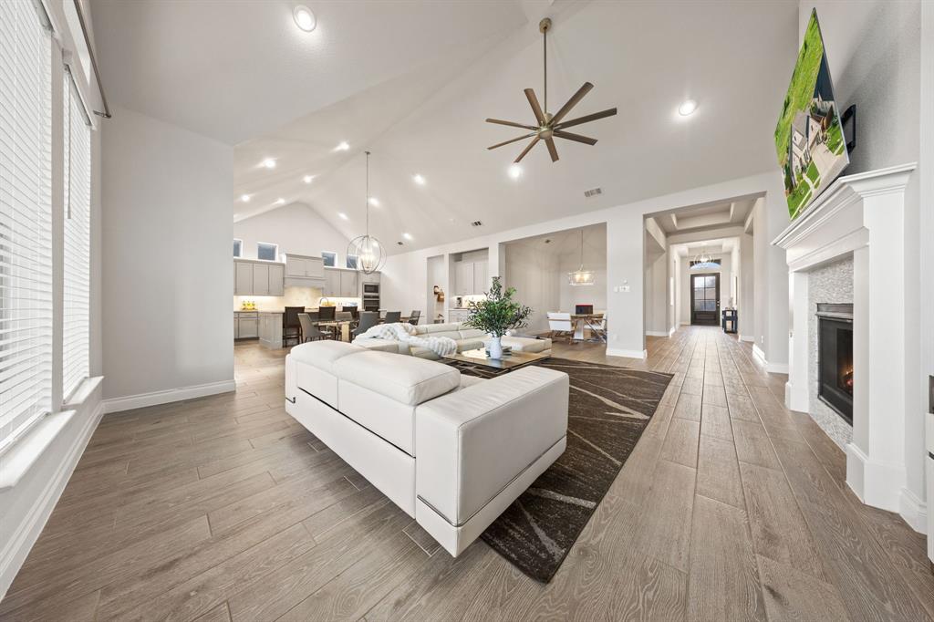 996 Myers Park Trail