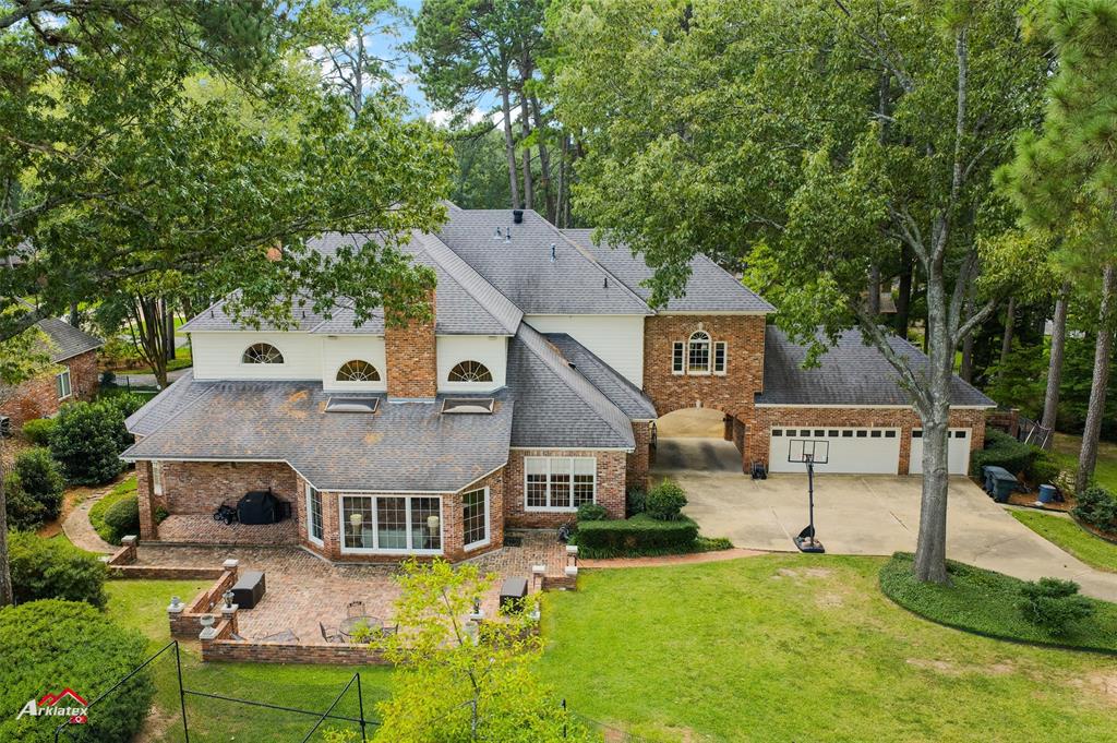 7211 Gilbert Drive