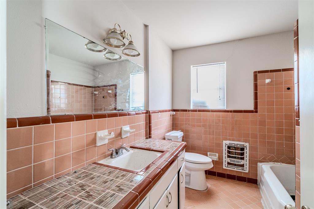 Claremont 02 Inst - Residential