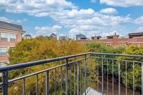 Tiny photo for 2335 Worthington Street, Dallas, TX 75204 (MLS # 21090674)