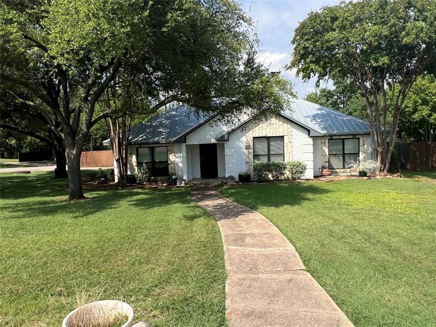 Discover the ease and comfort of single-story living in this beautifully updated home in North Dallas.  Situated on a generous almost half acre lot, offers a seamless flow and a backyard oasis all within Plano Independent School District.Home features neutral tones, flowing floor plan that connects spacious living room to the elegant kitchen.  The kitchen features stainless steel appliances, sleek granite countertops and a stylish glass tile backsplash with ample storage. New carpet in bedrooms.   A prime location with quick access to the Dallas North Tollway, George Bush Turnpike and countless dining options. Mark Wesson real estate broker has ownership interest in property.