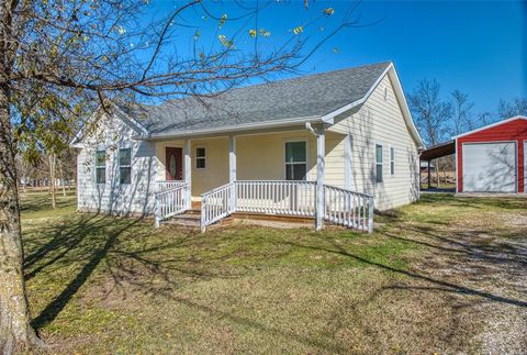 A home in Kemp