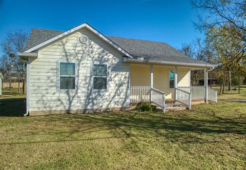 A home in Kemp