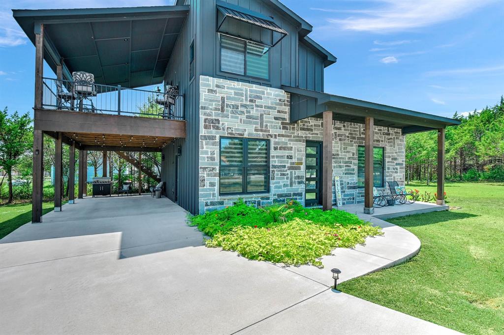 192 Ila Drive