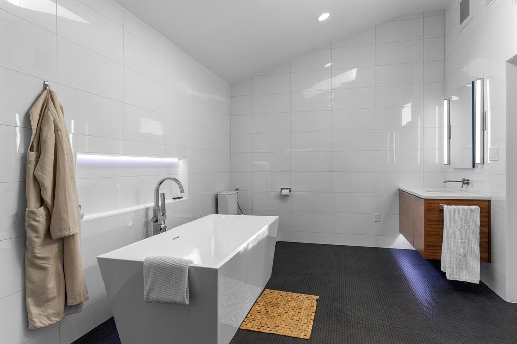 Hillcrest Manor 2nd Sec - Residential Lease