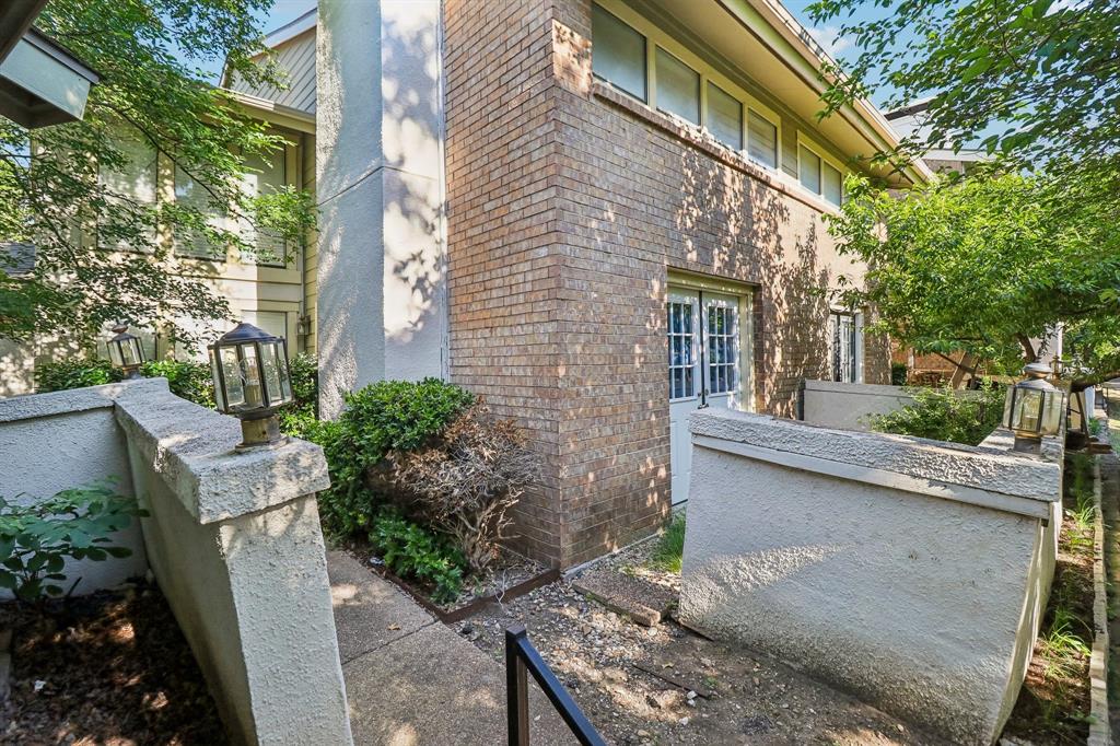 Wingate Condo - Residential