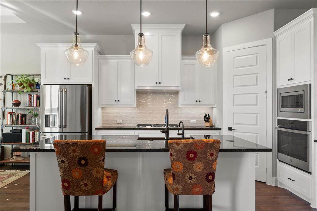 Ladera Tavolo Park Condos - Residential