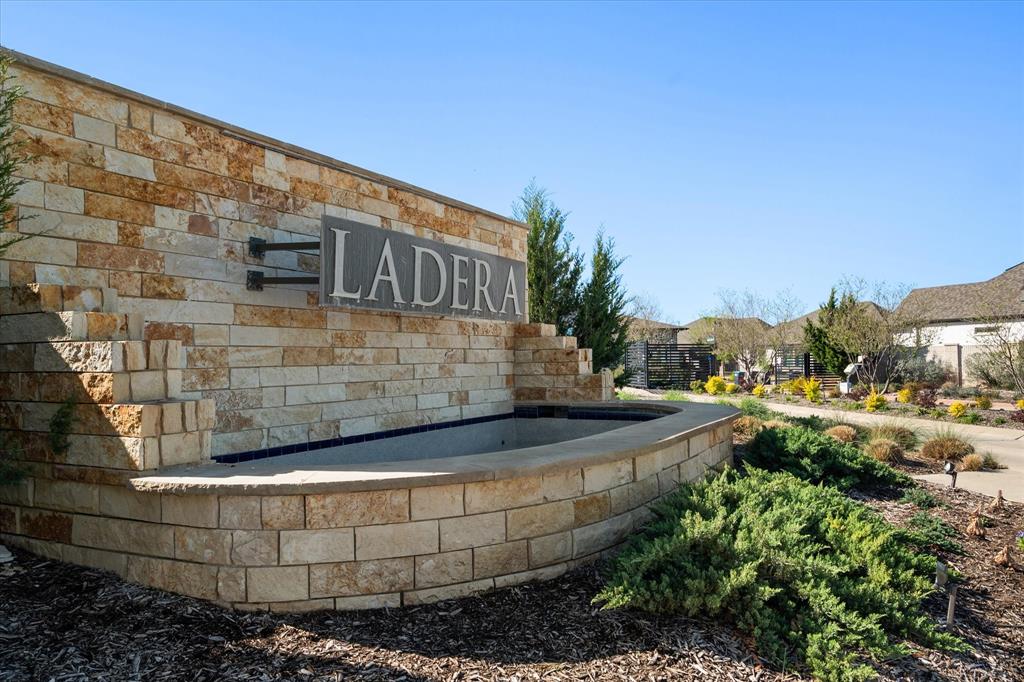 Ladera Tavolo Park Condos - Residential