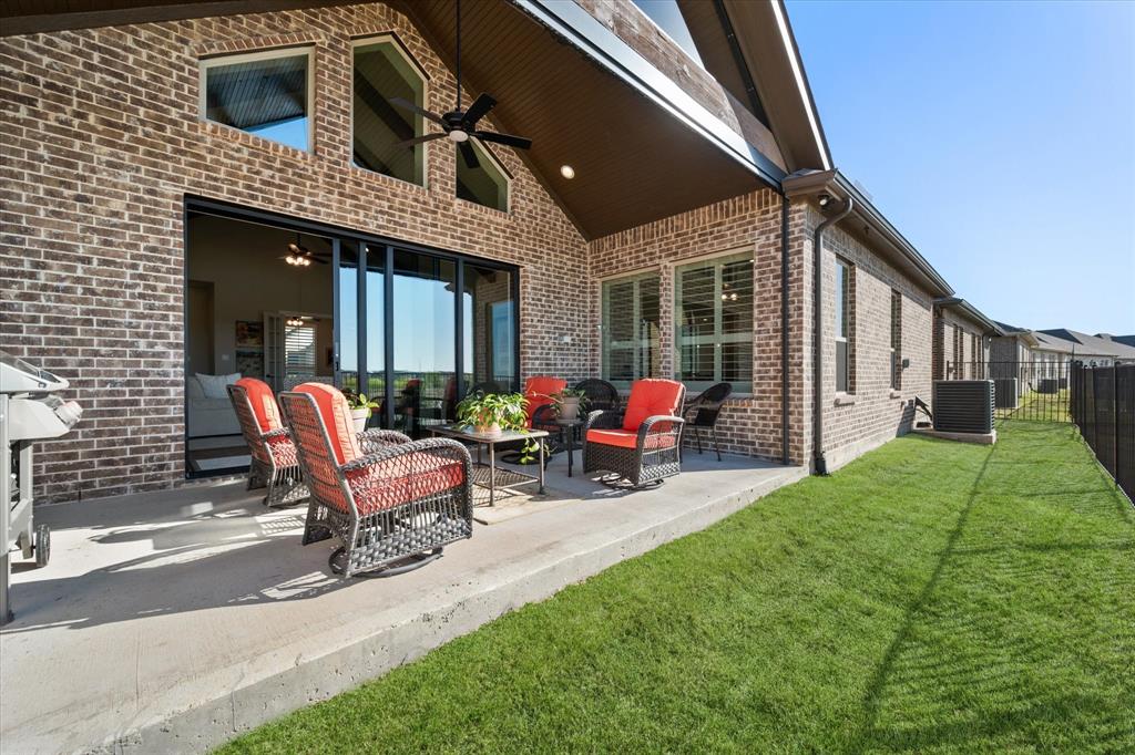 Ladera Tavolo Park Condos - Residential