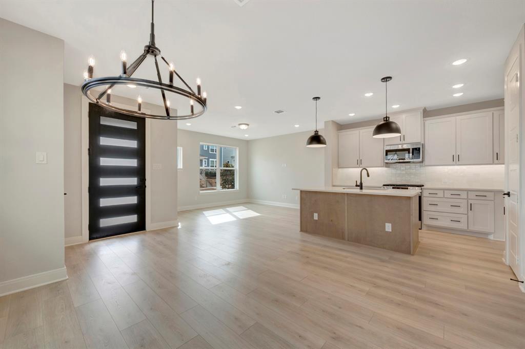 Painted Tree-Woodland West - Residential