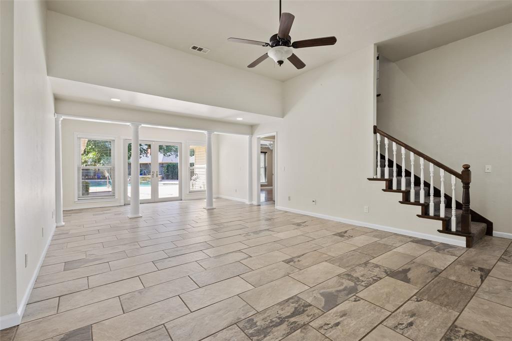 2830 Oak Creek Drive