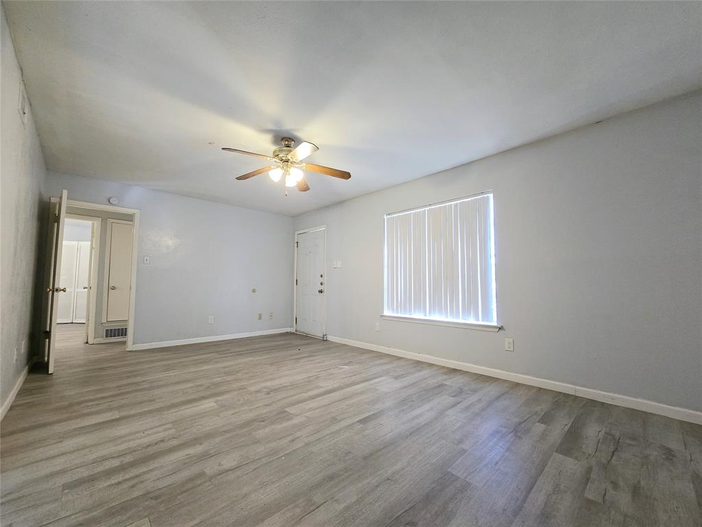 902 Spring Valley #A Plaza